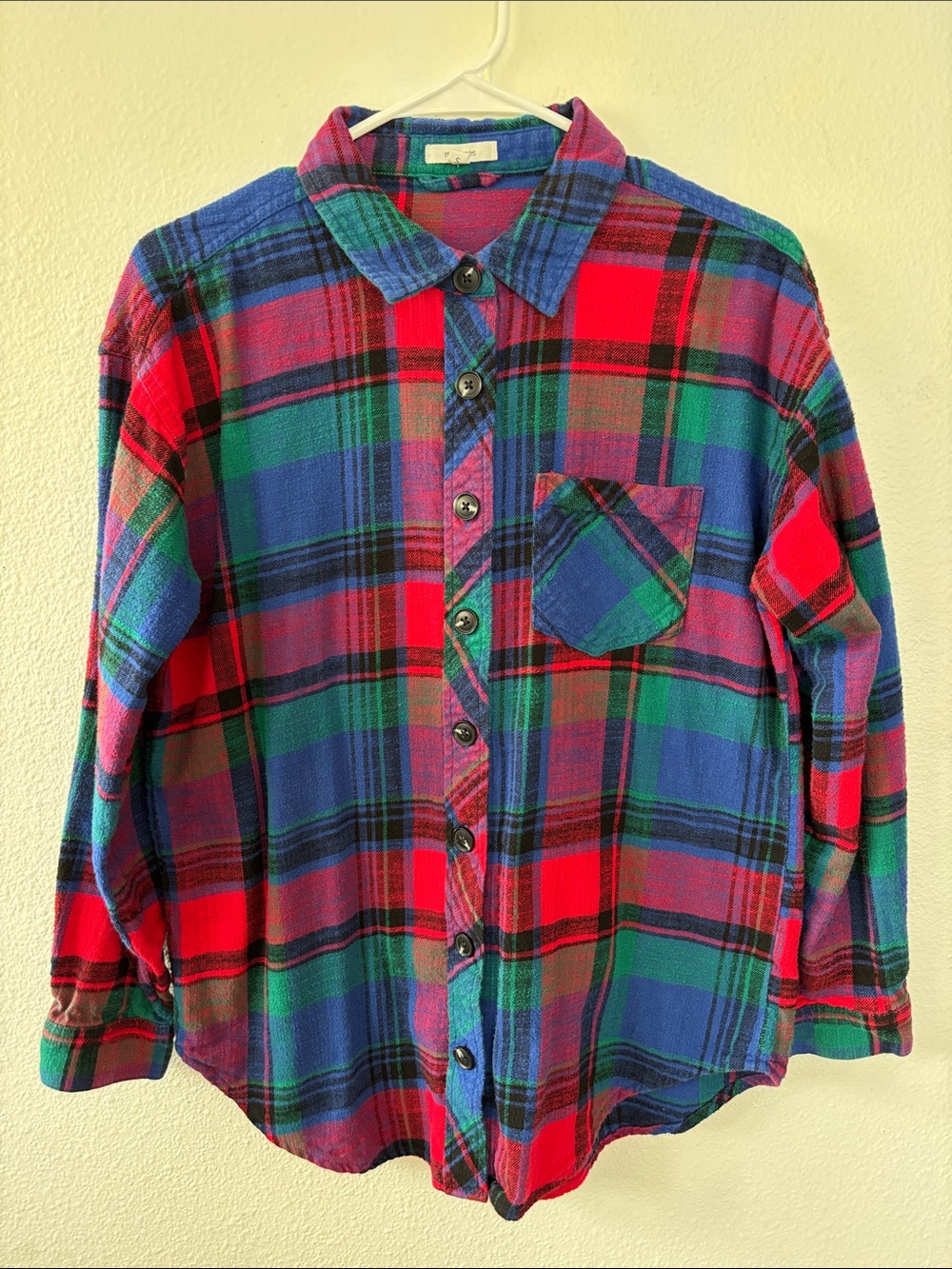 Maurices Red Blue Green Plaid Button-Up Shirt -670sku